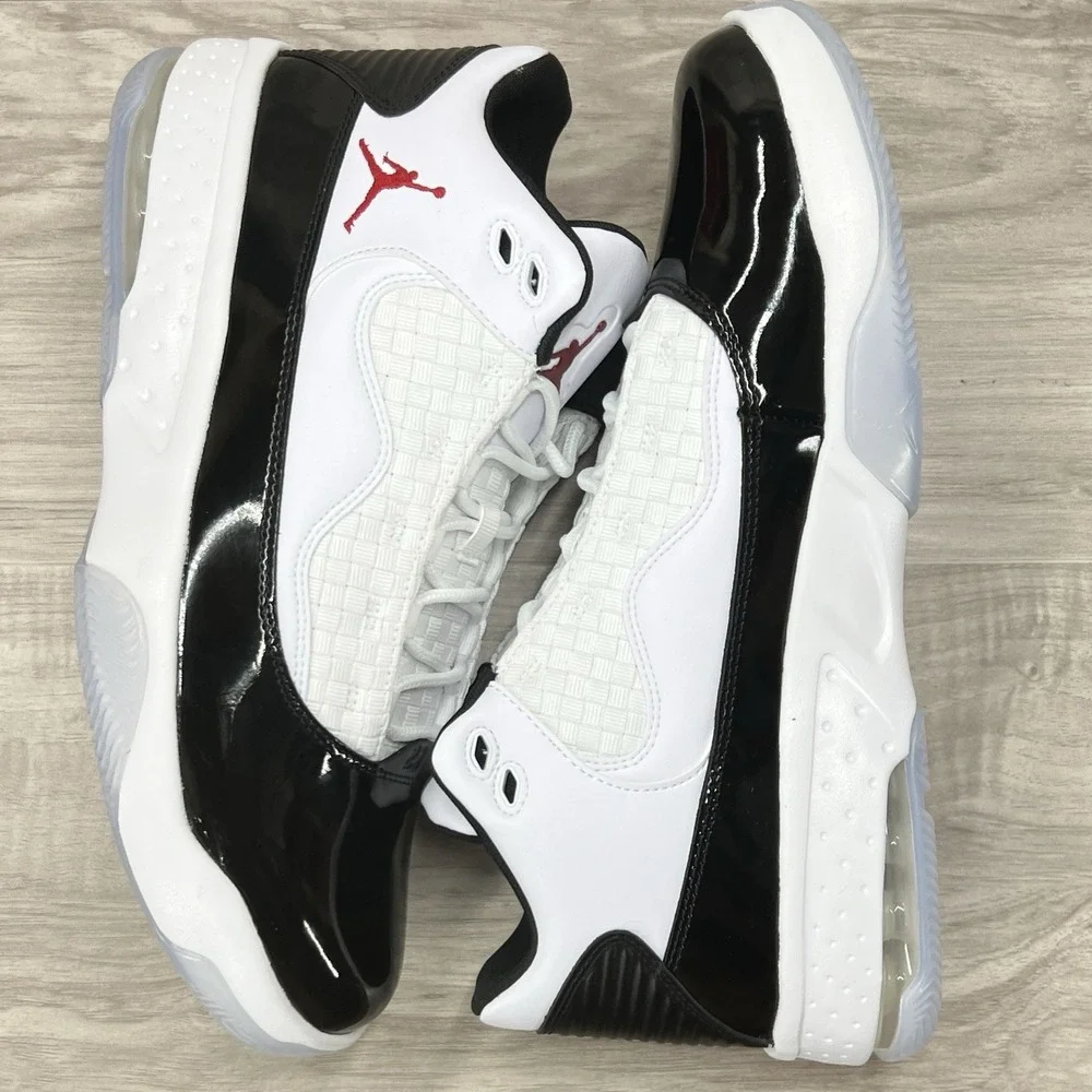 Jordan Max Aura 2 Men's 11.5 White Black Gym Patent Basketball Shoes CK6636-102